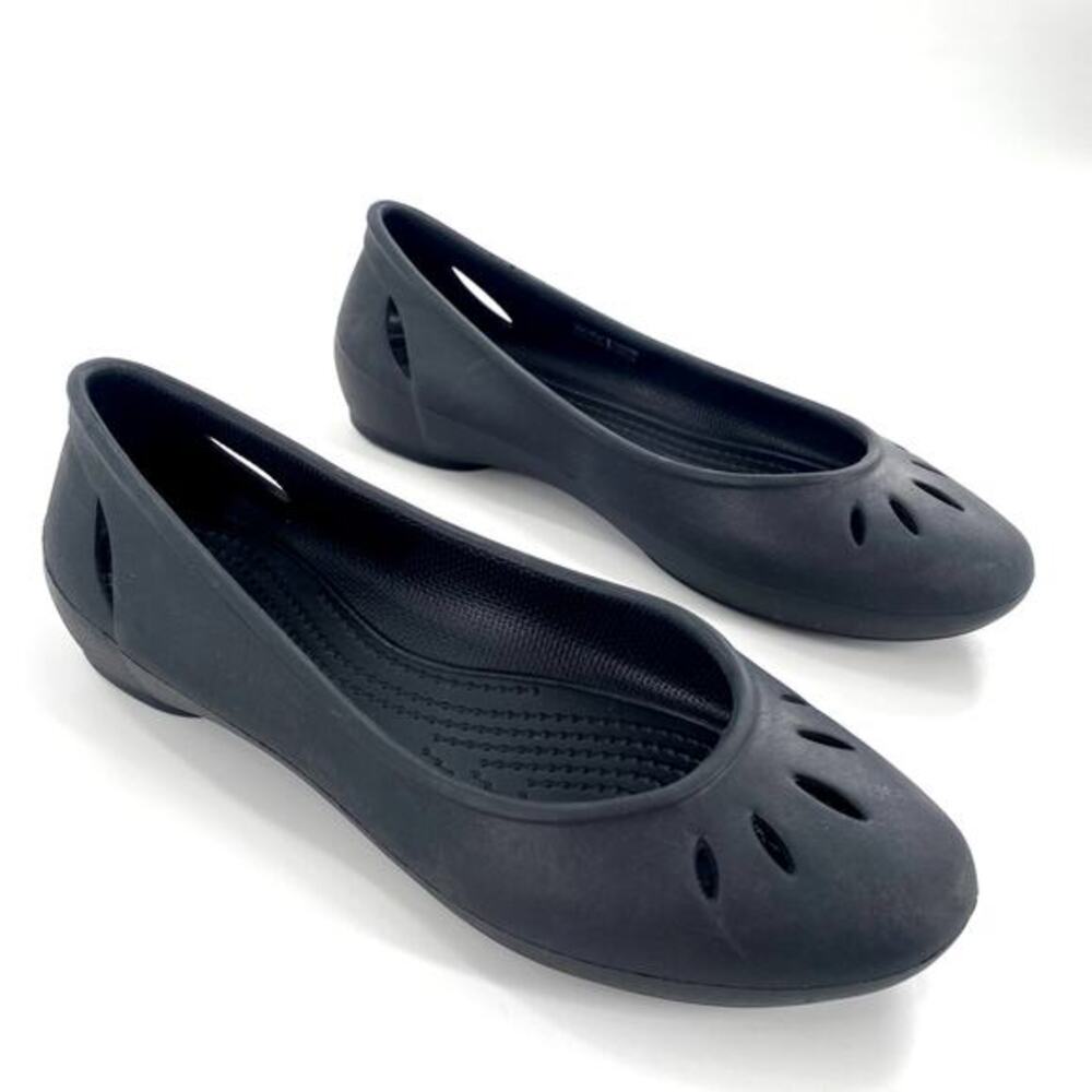 Crocs Kelli‎ Iconic Comfort Womens Ballet Flats Cutouts Size 6 Black Casual